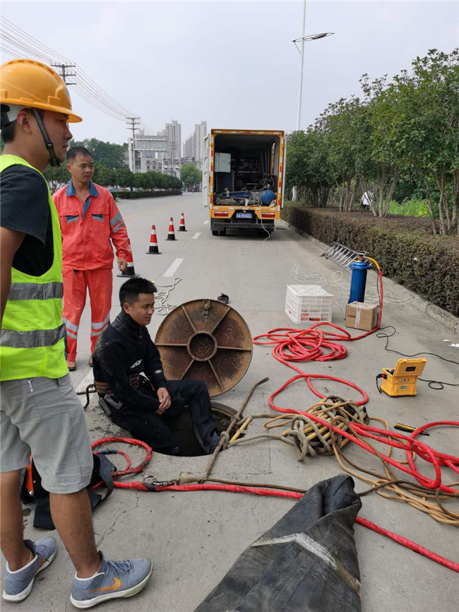 高港翻衬法管道修复技术主要工序