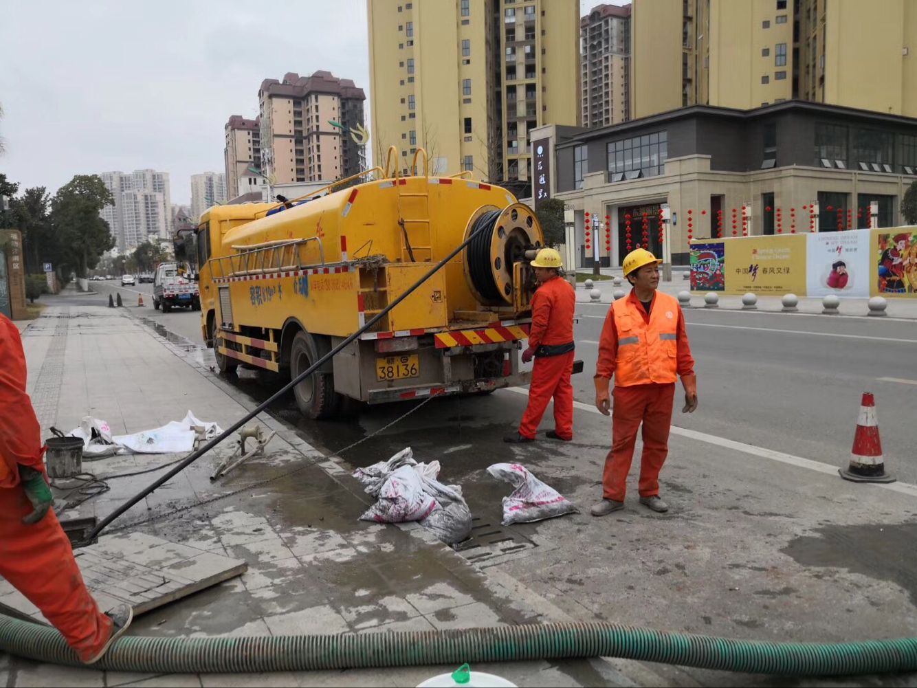 高港排污管道清淤-管道清洗